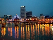 Nên dùng đèn LED làm biển hiệu quảng cảo để tiết kiệm điện Nên dùng đèn LED làm biển hiệu quảng cảo để tiết kiệm điện